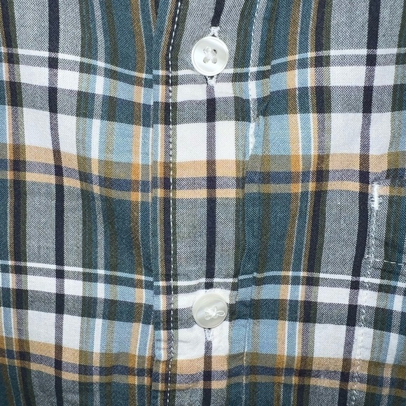LL Bean Men’s Green Plaid Short Sleeve Button Down Shirt Size XL - Picture 3 of 4